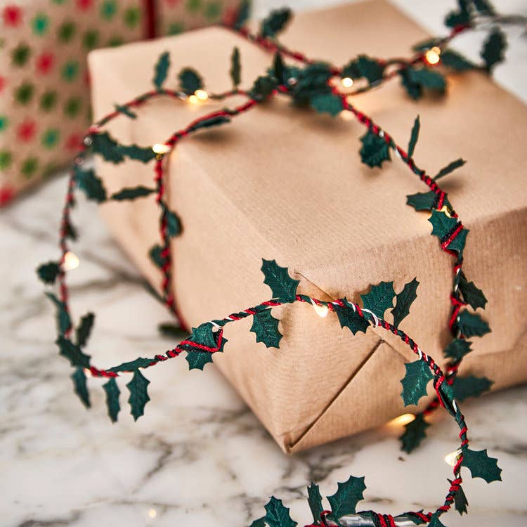 Holly Leaf Fairy String Lights