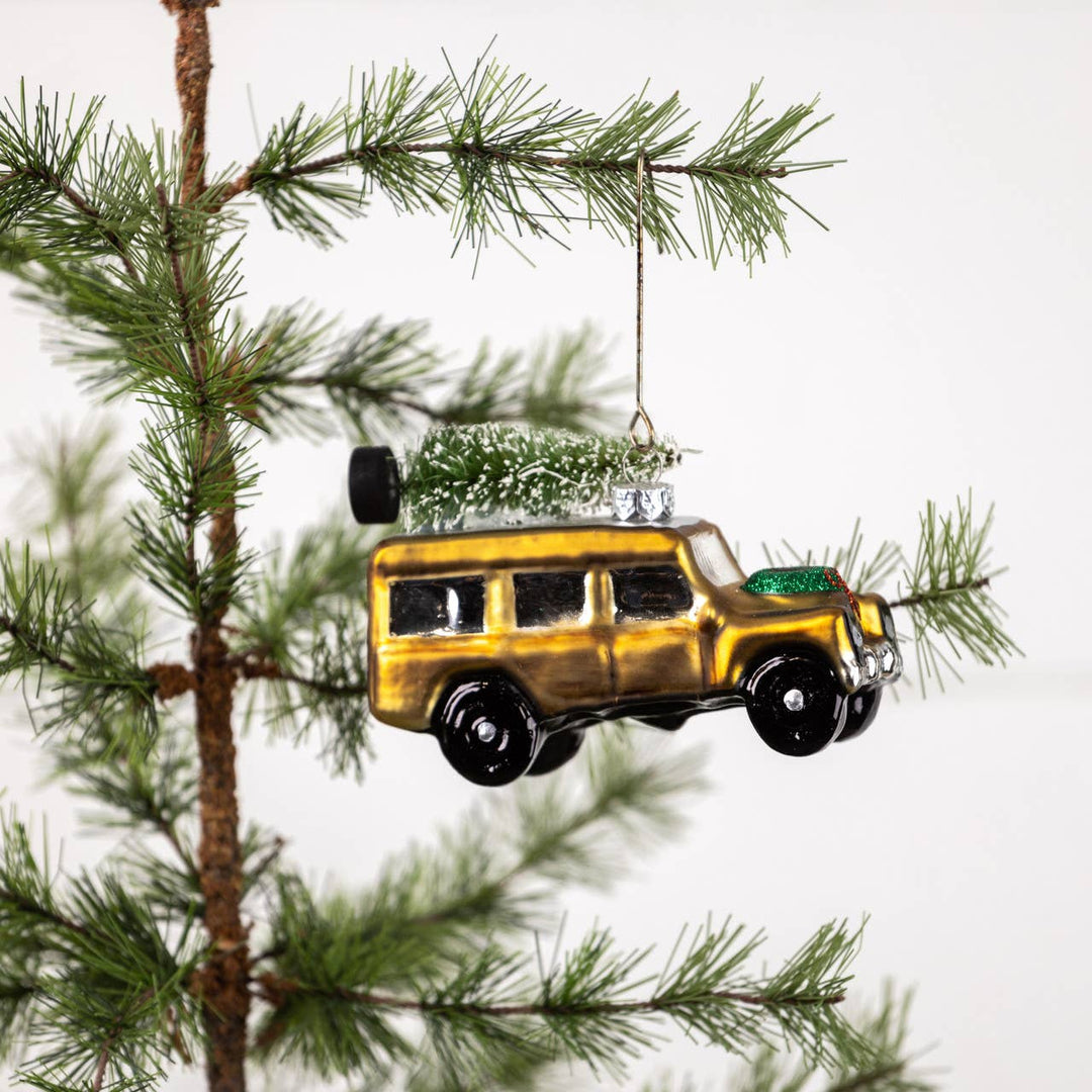 GOLD GLASS SUV W/ TREE ORNAMENT